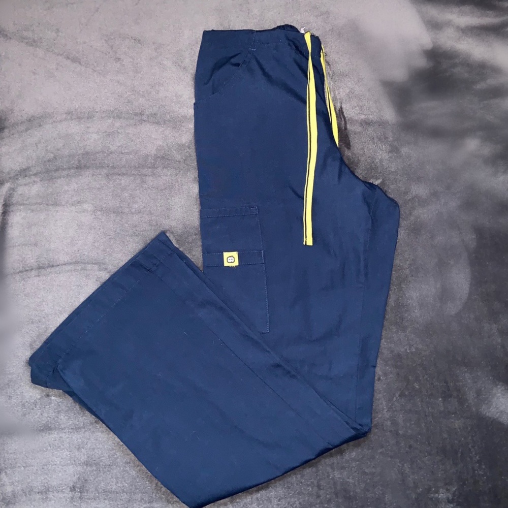 Petite scrub pants